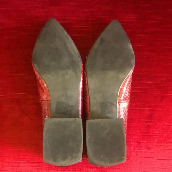 ‼️SOLD‼️L’INTERVALLE red snake skin flats, Size 6 US, Made in Spain. - Picture 4 of 13